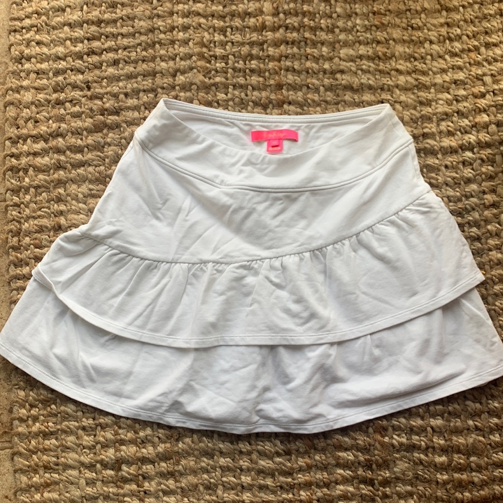 Lilly Pulitzer xs skort. Never worn!! Super cute!